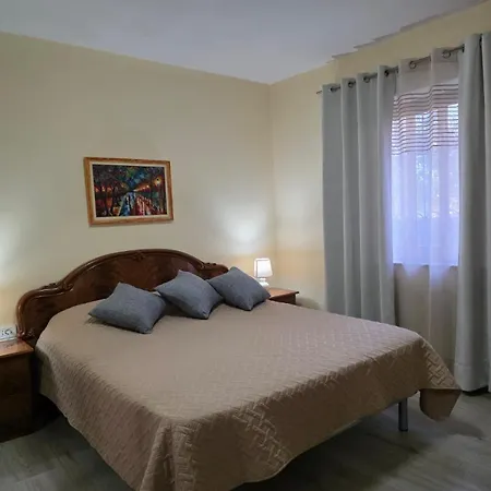 Sweethomeshkoder Apartment *